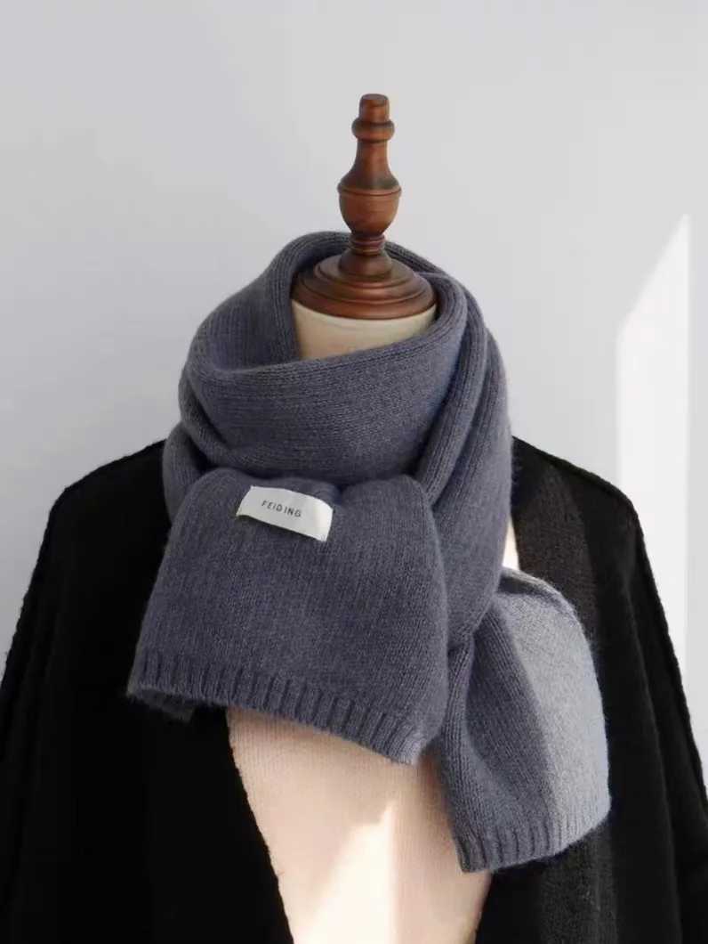 Women Tren Solid Color Knit Wool Scarf Warm Versatile for Students Couples New Autumn Winter Style Lightweight Neck WarmerXJ250905