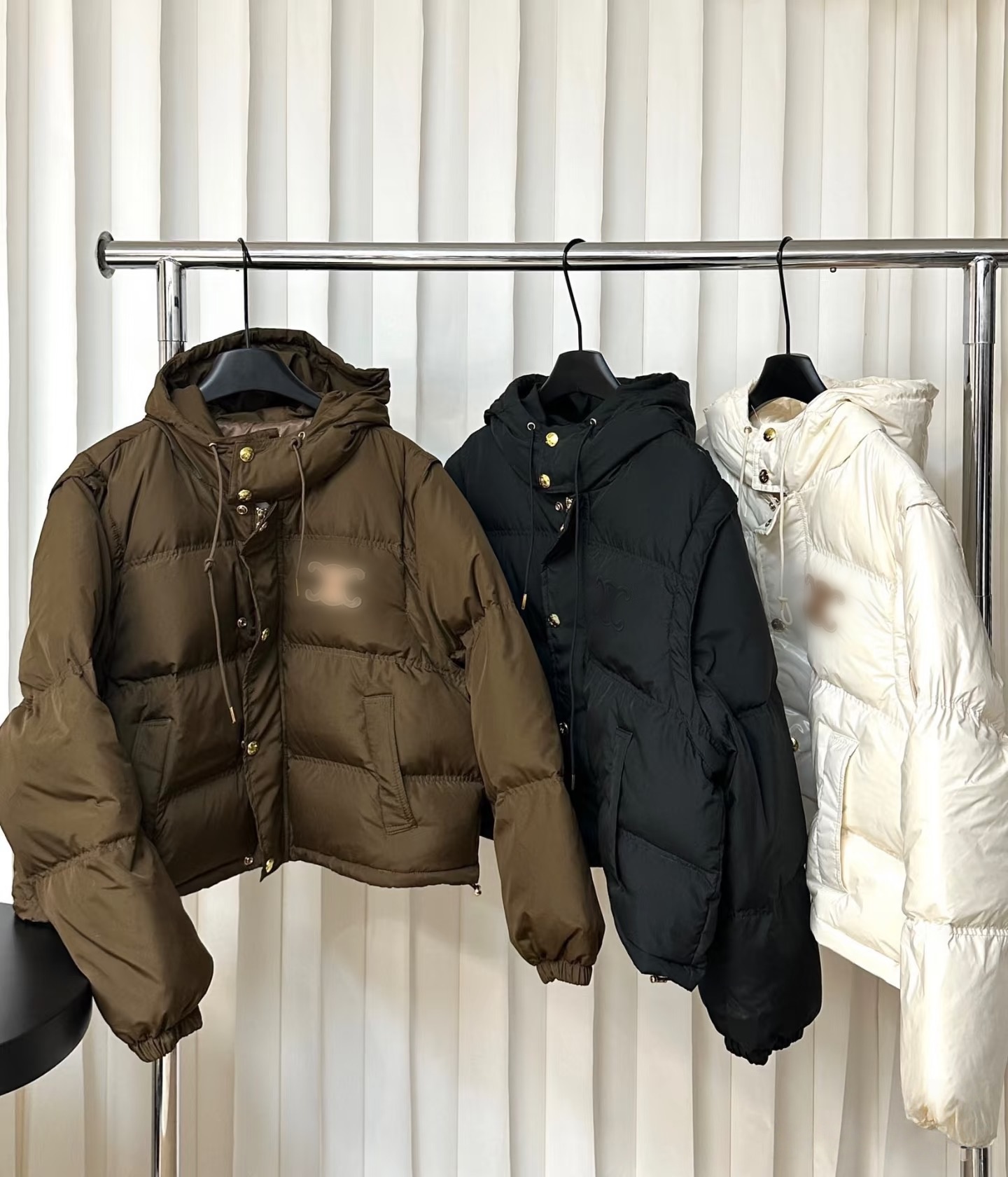 women Down jacket designer fashion casual coat Letter print Coffee-colored The sleeves are detachable Daily outfits 2025 Winter Hooded hood Look slimmer jacket