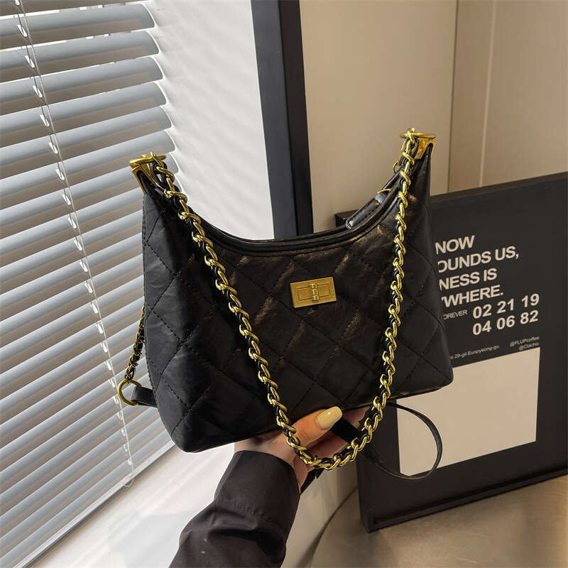 Quilted Embroidered Small for Women 2025 New Trend Versatile Crossbody High-end Shoulder Underarm Dumpling Bag