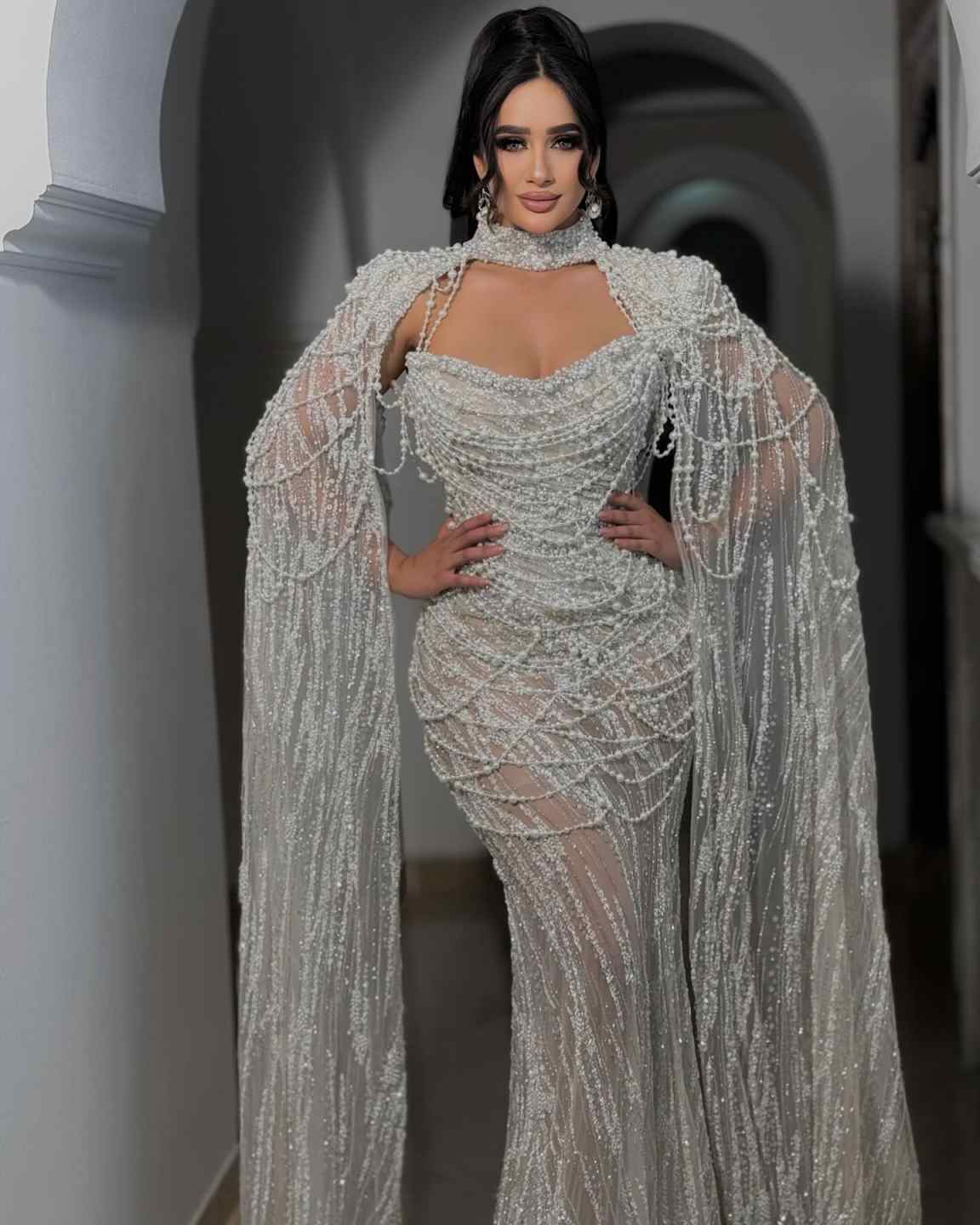 Sexy Strapless Mermaid Wedding Dress Fashion Pearls Lace Bridal Gown Floor Length Sequined Bride Dresses Customized