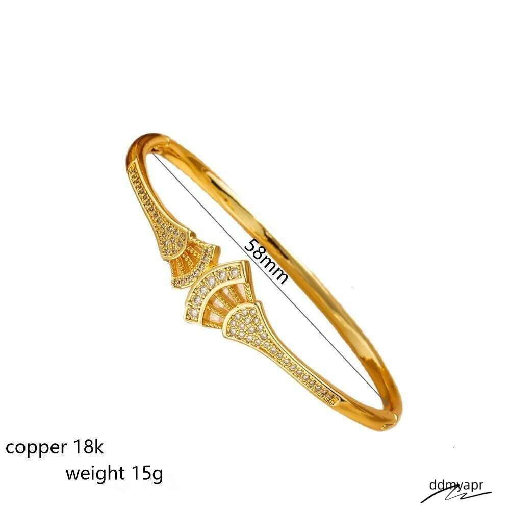 Real Gold Plated Full Dia Angel Wing ddmyday For Women, Light Style, Elegant Fashionable Versatile High-End Bracelet ddmyday ddmyday