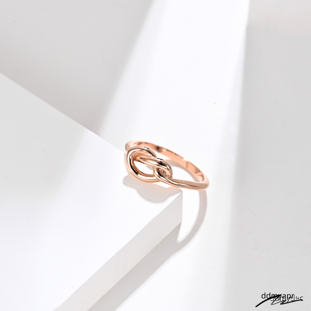 Real Gold Sier Black Titanium Steel Heart Knot Ring Pattern Designer ddmydec Men Women Lovers Tail Rings Fashion Wedding Jewelry Gift ddmydec