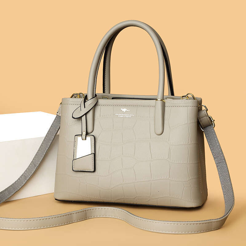 Hot Selling Kangaroo Handbag Crossbody Women's Crocodile Pattern New Shoulder Bag