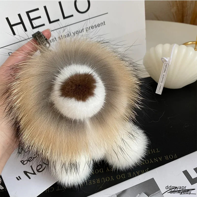 Real Mink Small Lion Pendant Keychain Women Cute Toy Car Key Bag Charm Ornaments Metal Ring Genuine ddmyday Fur Kids Plush Gifts 240717 ddmyday