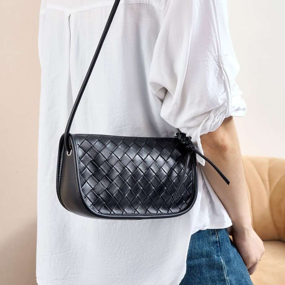 2024 Summer New Genuine Leather Handheld Square Fashion Woven Double Zipper Single Shoulder Crossbody Small Casual Women's Bag
