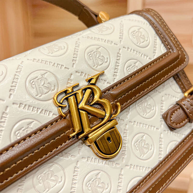 Hong Kong Simple Genuine Leather Handheld Small Square 2025 Spring Summer New Trendy Versatile Fashion Women's Single Shoulder Crossbody Bag