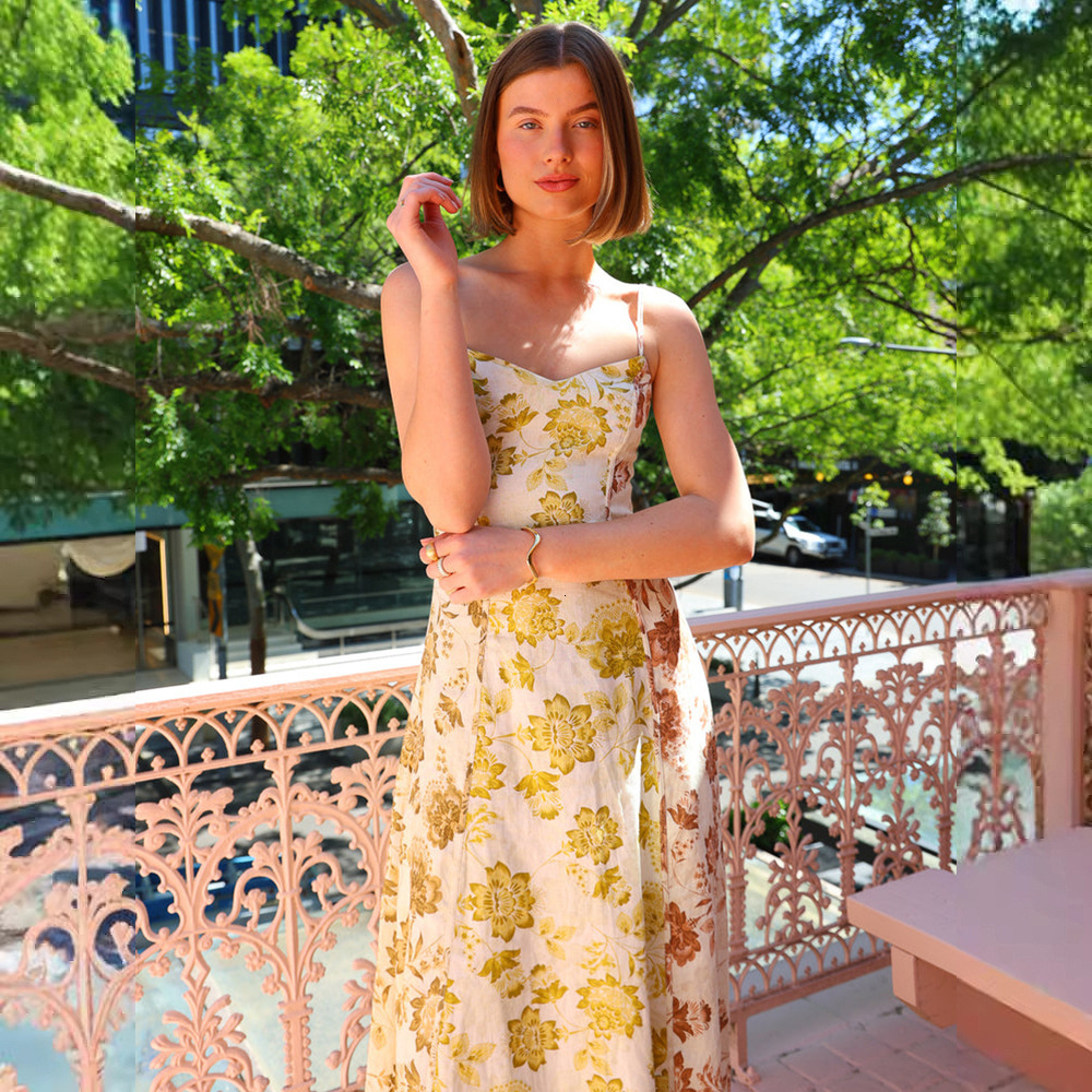 2025 Fashion Casual Printed Sexy Backless Strap Flared Dress