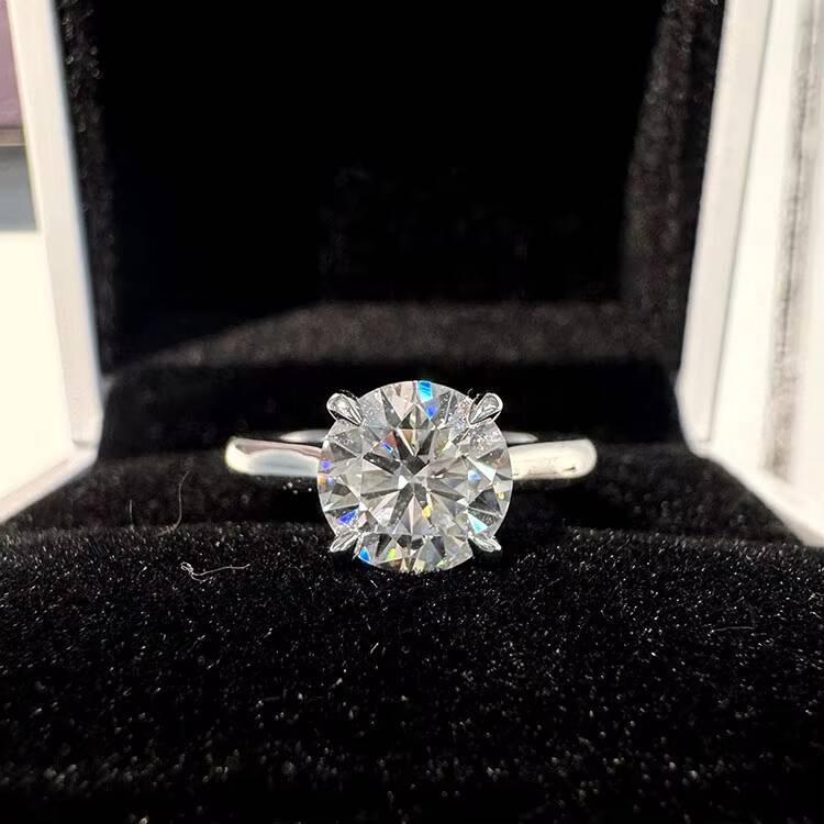 VOAINO Custom Igi Certified Vvs Cvd Lab Grown Created Diamond 10k 14k 18k Gold Four Claws Round Brilliant Cut Engagement Ring