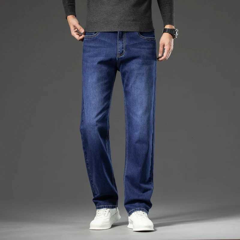 Autumn Mens Dark Blue Straightleg Brand Jeans Classic Style Business Casual Cotton Stretch Denim Pants Male Plus Size 40 42 44 W250905