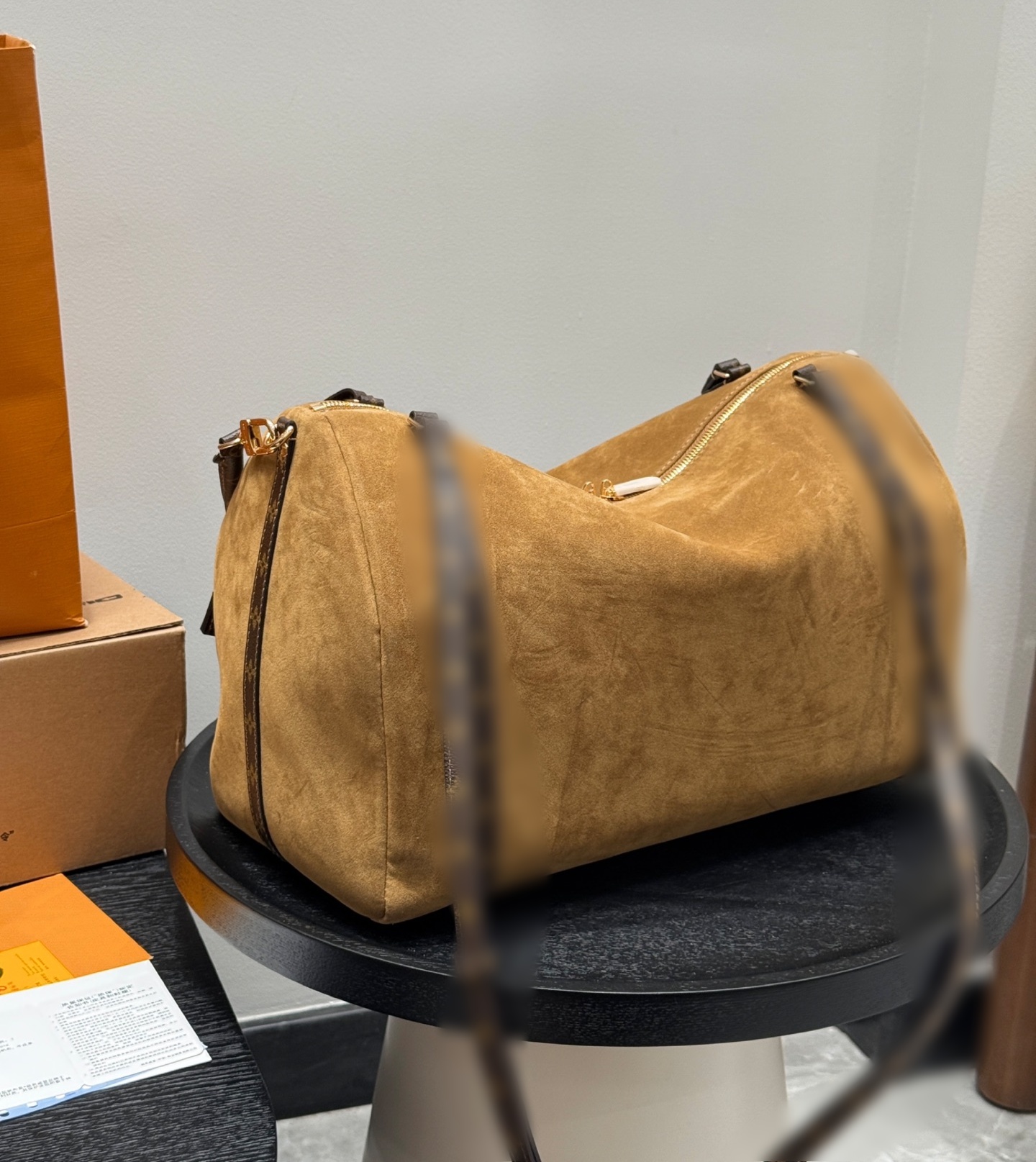 Convertible Travel Backpack: Hands-Free Option with Integrated Shoulder Harness