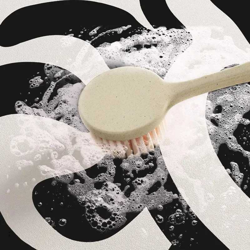 Luxurious 2025 New Flower Shaped Bathroom Floor Mat Diaponite Mud Quick Drying Anti Slip Footpad SkinFriendly Fabric Decoration Carpet Y251105