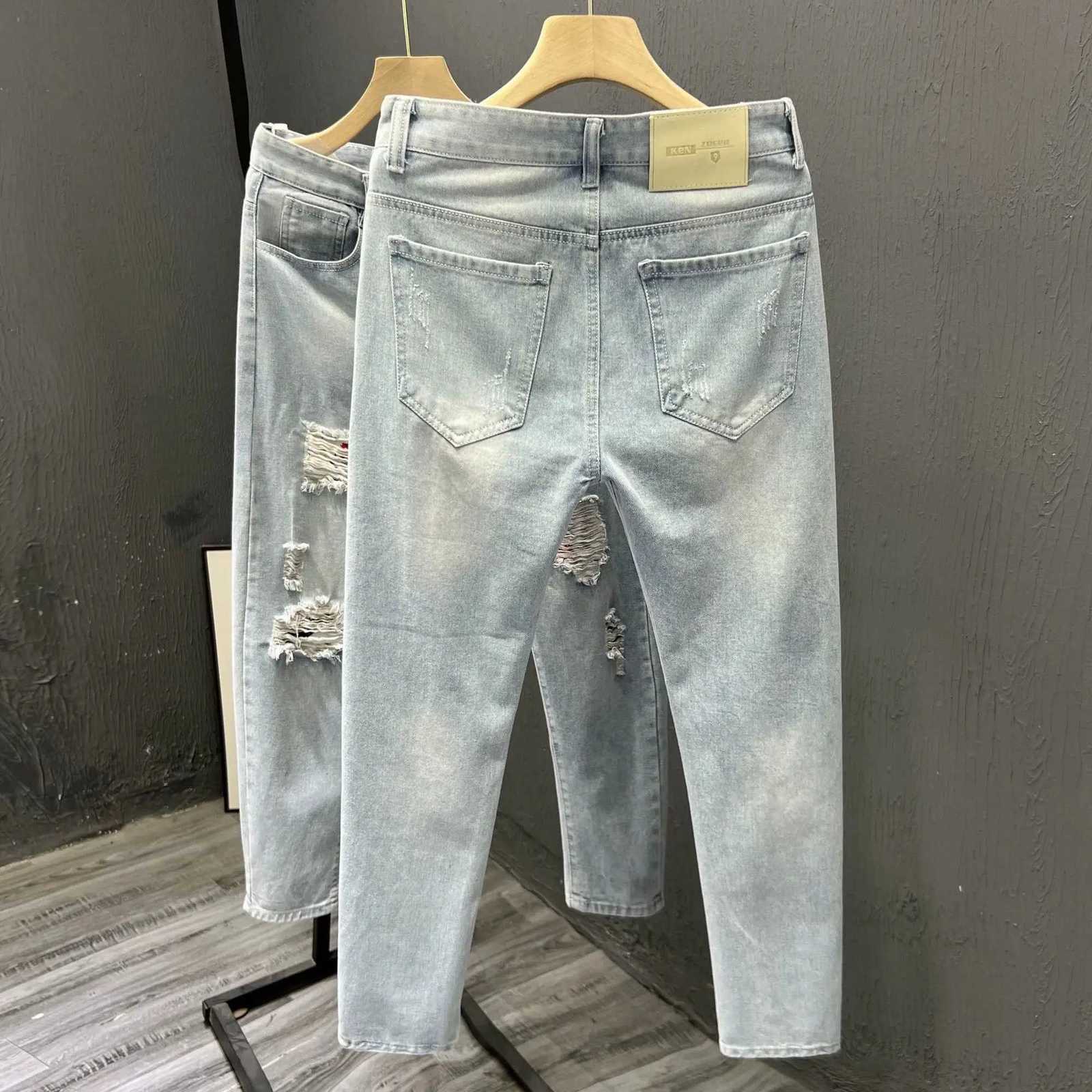 New Luxury Brand Mens Jeans Korean Fashion Casual Spring Autumn Ripped Denim Jeans Pencil Pants Streetwear Pants Classic Jeans W250905