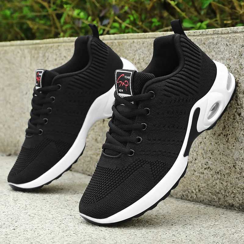 Mens Summer Sports Shoes Mesh Breathable Casual Sports Shoes Casual Sneakers Mens Sports Shoes Free Shipping Z250905