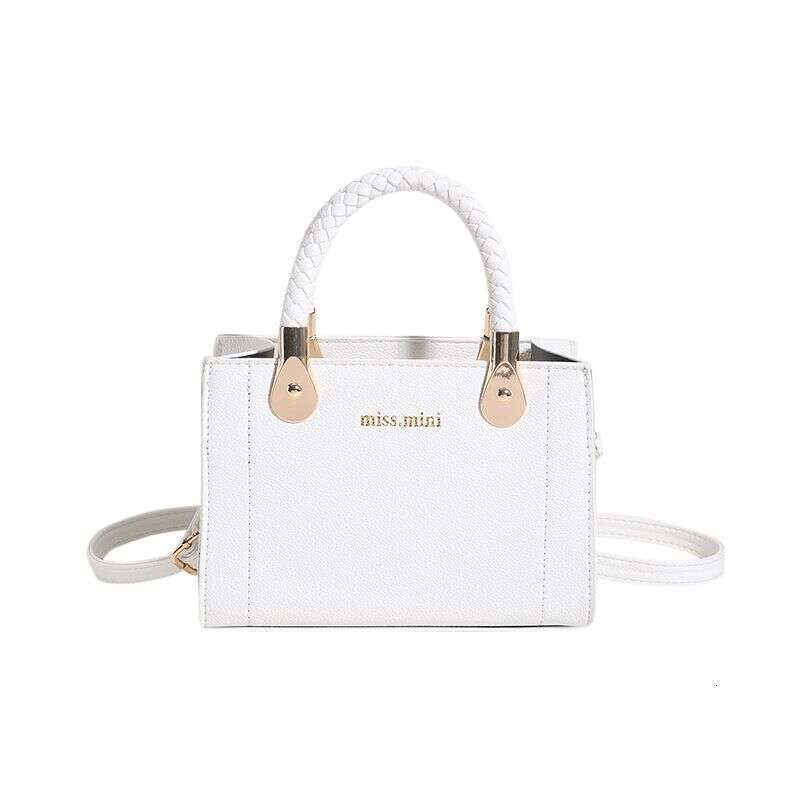 Summer New Fashion Weaving Handbag Single Shoulder Crossbody Small Square Women's Bag Mixed Batch