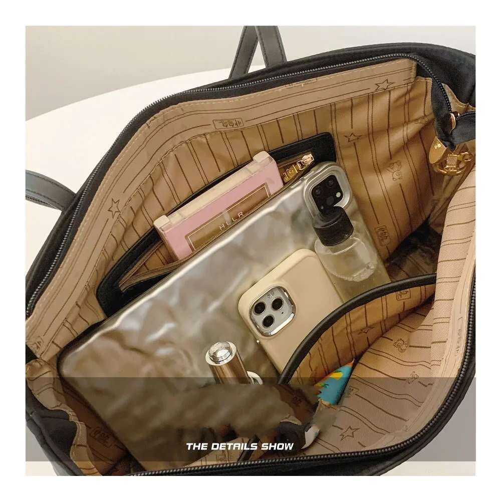 Autumn New Large Capacity Women's Shoulder Commuter ToteTravel storage bagShopping storage handbag