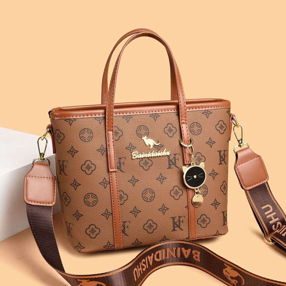 Fashion Designer Bags Luxury Handbags Letter Printed Single Shoulder Crossbody Bucket Bag 2025 New Fashionable Large Capacity Handbag for Women
