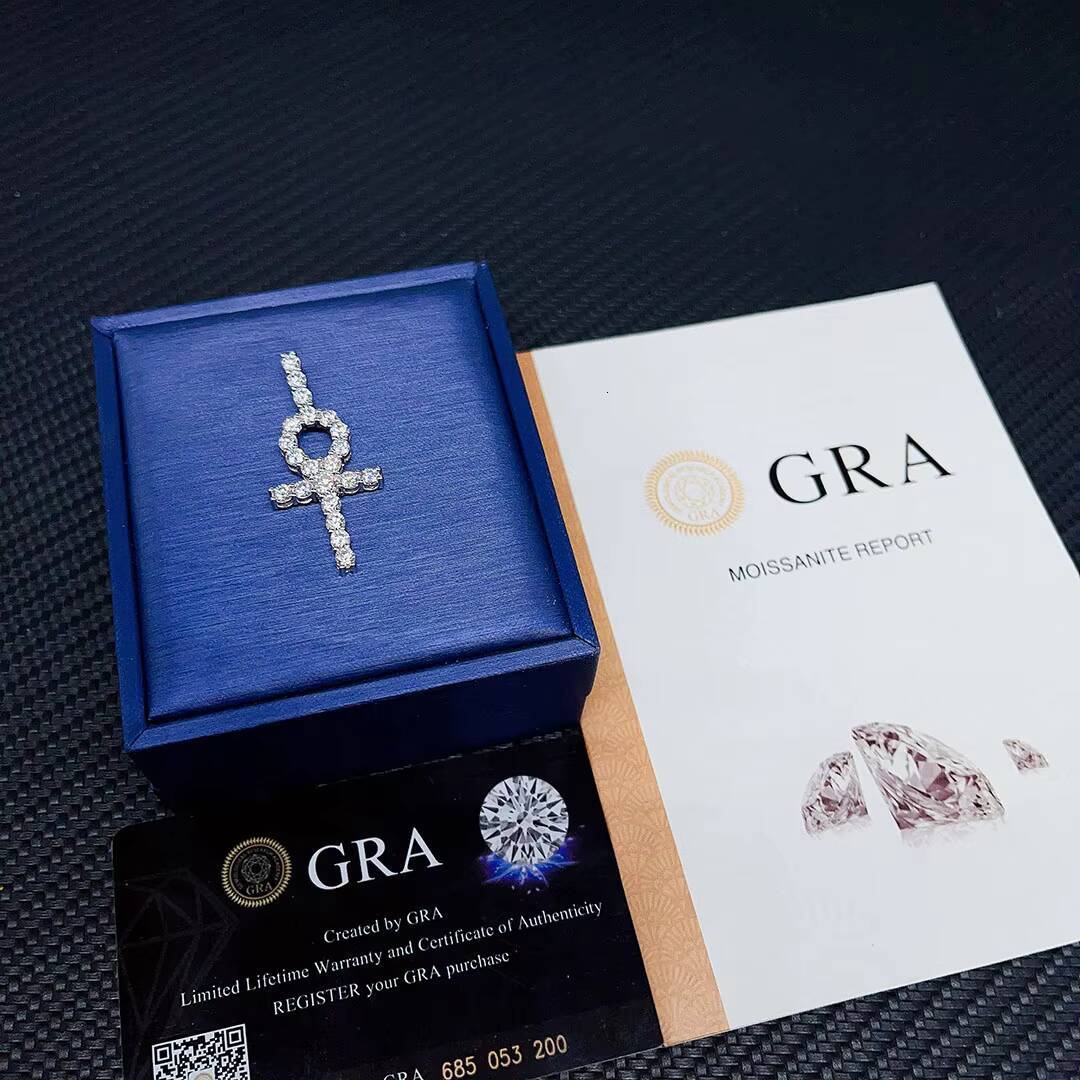 Wuzhou Diamond Pendant Best Price Iced Sterling Silver Jewelry Real S925 Moissanite Cross Pendant