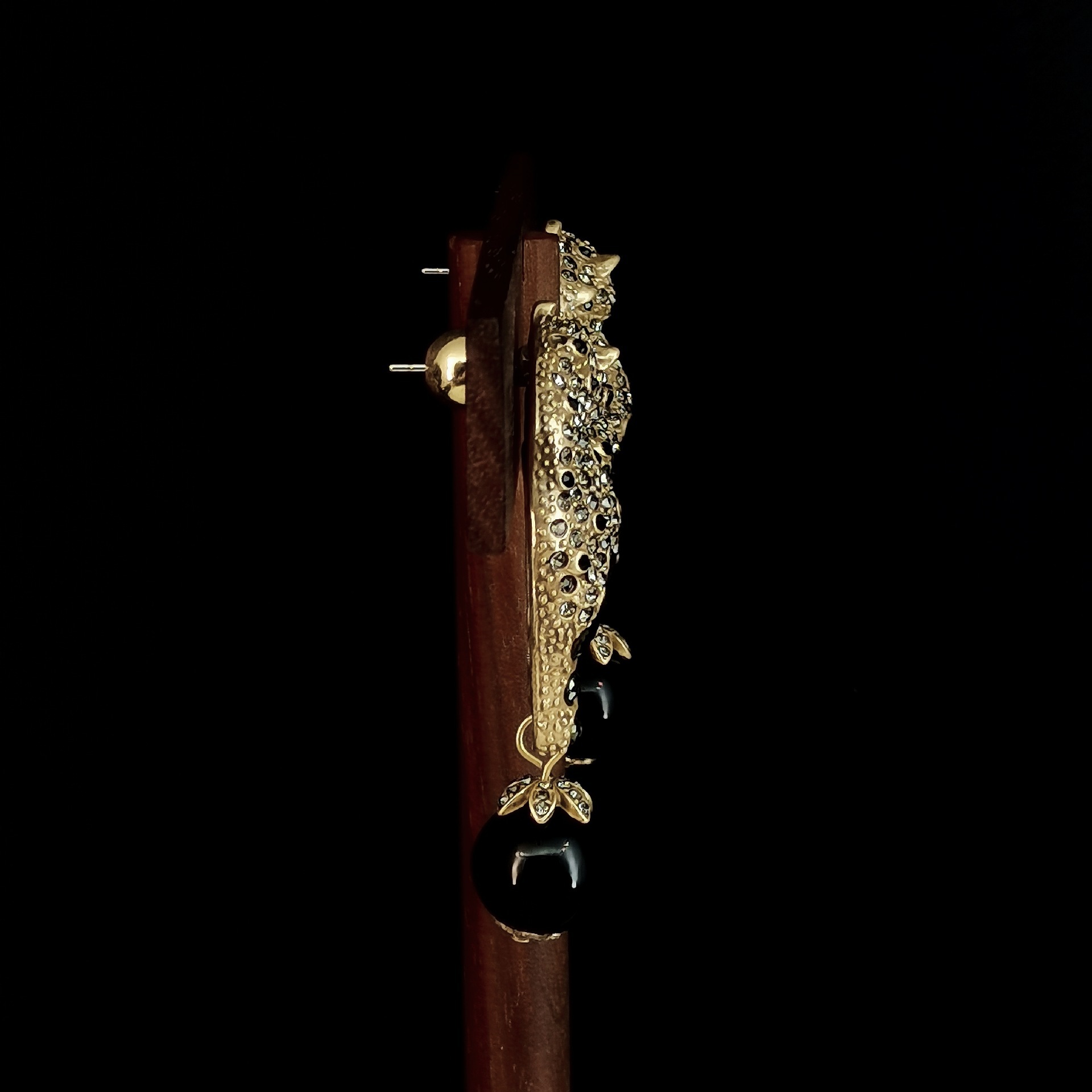 Luxury Brand Designer Jewelry European And American Style All Zircon Cheetah Earrings Black Bead Pendant Fashionable High-end Personalized Women'