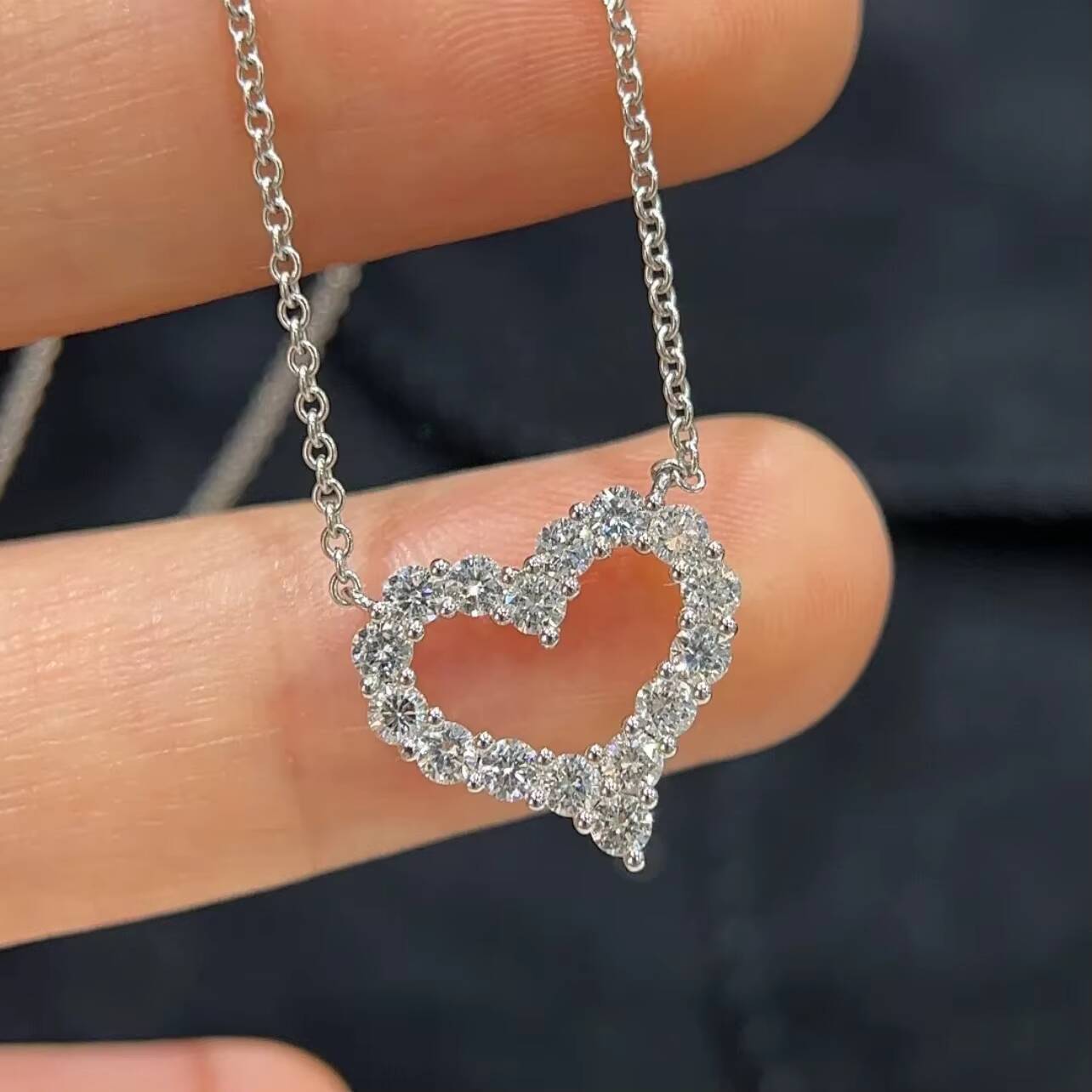 Women Classic Diamond Necklace 14K White Gold IGI Report Lab Diamond Heart Halo Diamond Necklace
