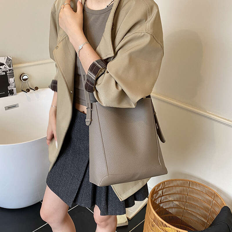 Women's Versatile Mother-Daughter Autumn Winter New Style Commuting Large Capacity Single Shoulder Crossbody Bag