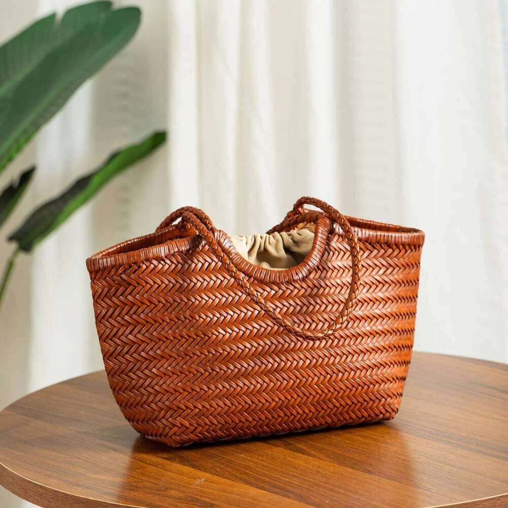 Genuine Leather Handwoven Tote Women's Fashion Shopping Large Capacity Shoulder Bag Design Vegetable Basket