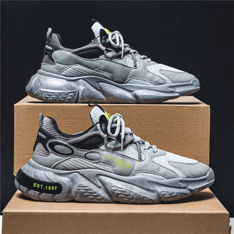 Free shipping of new sports, casual, breathable, height increasing dad men's trendy moral training shoes, and loafers