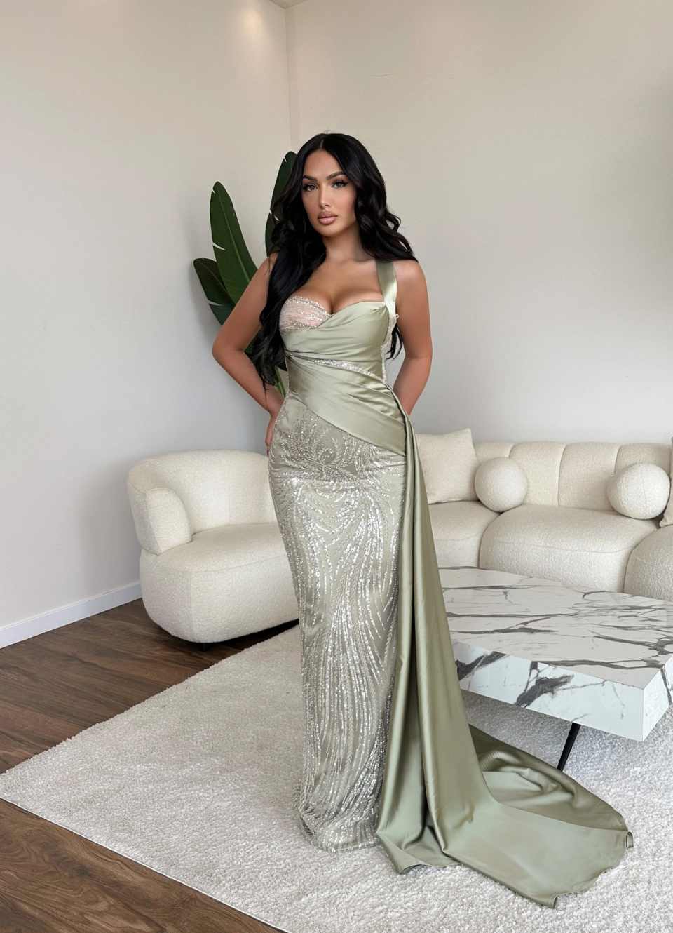 Elegant Sequins Evening Dresses Sleeveless Crystal Beadeds Prom Gowns Formal Birthday Party Customized Dresses