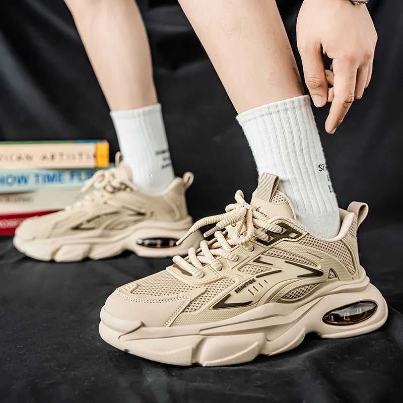 2025 New Spring and Autumn Laceup Thicksoled Youthful and Trendy Heightincreasing Mens Laceup Sports Running Shoes Z250905