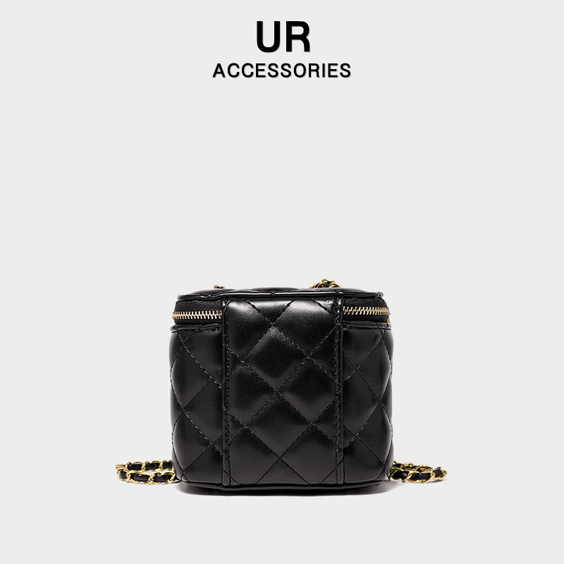 2025 New Mini Quilted Texture Chain Single Shoulder Crossbody Camellia Small Box Bag