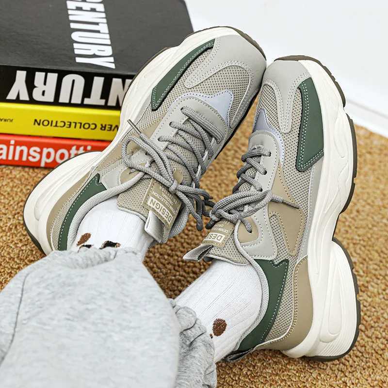 Mens MustHaves 2025 New Breathable Mesh Walking Shoes Ideal for Outdoor Jogging and Casual Wear Fashion Running Shoes Z250905