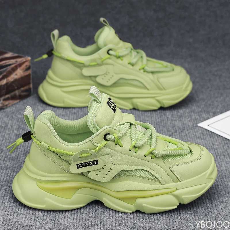 Fashionable Versatile Mens Shoes Breathable Thick Soled Casual Comfortable Outdoor Running Shoes New Men Soft Soles Sneakers Z250905