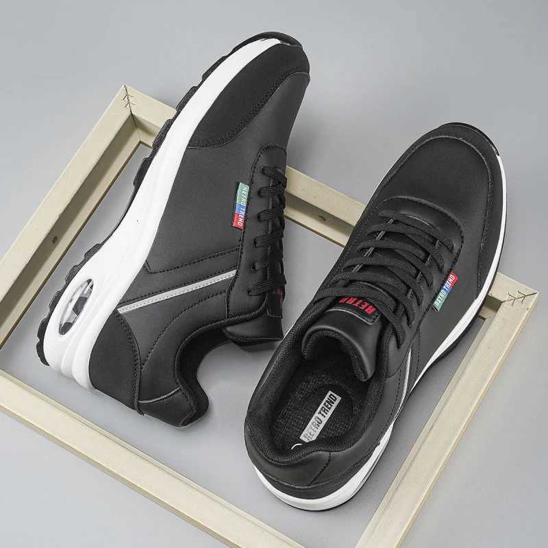 Mens Shoes Lightweight Soft Sole Classic Waterproof Sneakers Outdoor Comfortable Tennis Shoes for Men Z250905