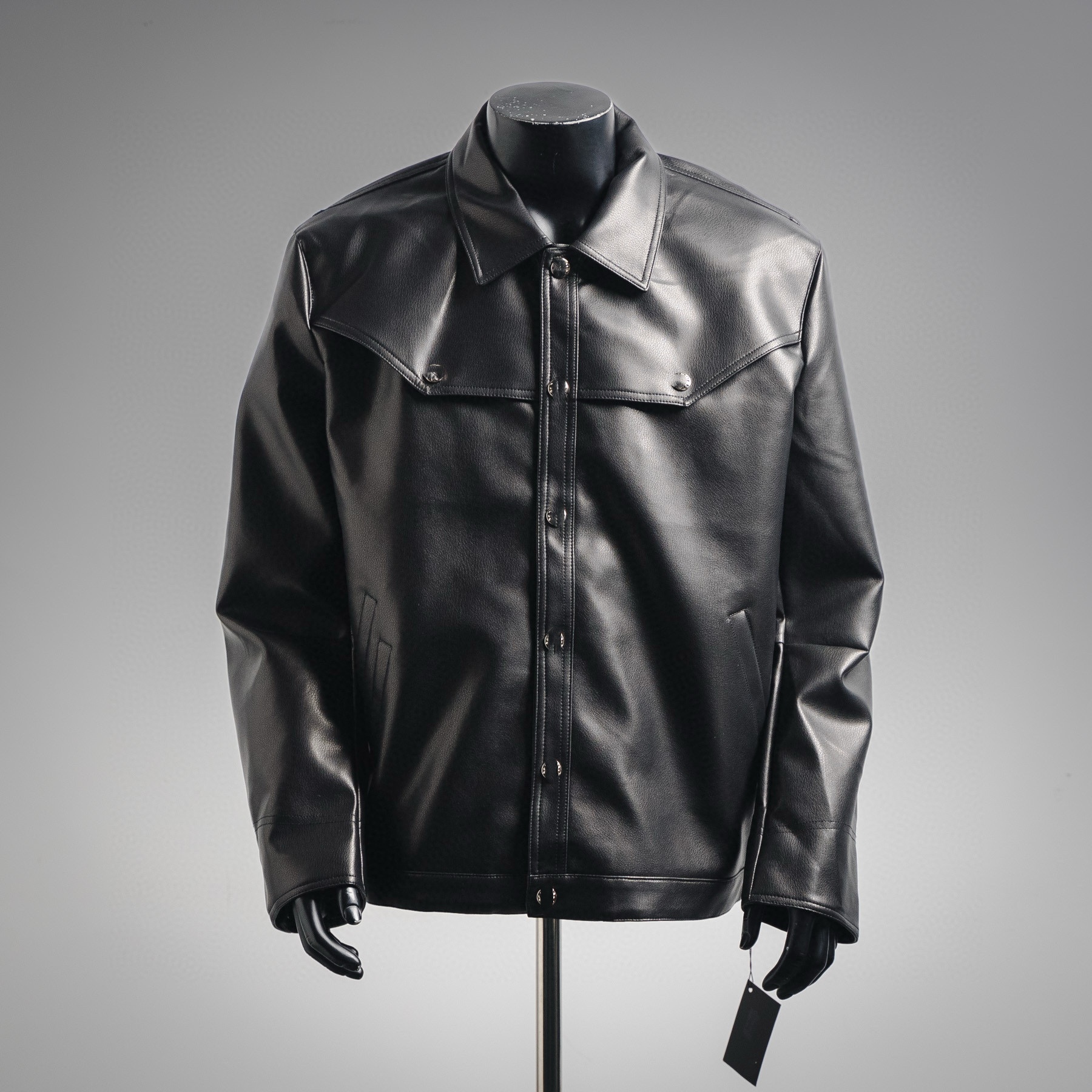 Elegant Mens Leathersuit for Biking Warm Insulated Fall & Winter Gear-3