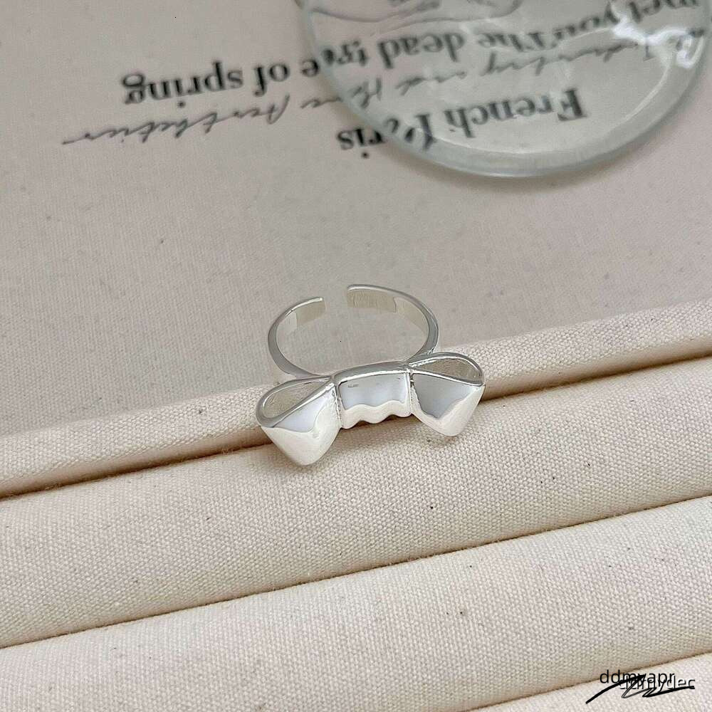 Collections Korean Style INS Wind Niche Design Bowknot Minimalist Fashion Versatile High End Brass ddmydec Ring For Women ddmydec