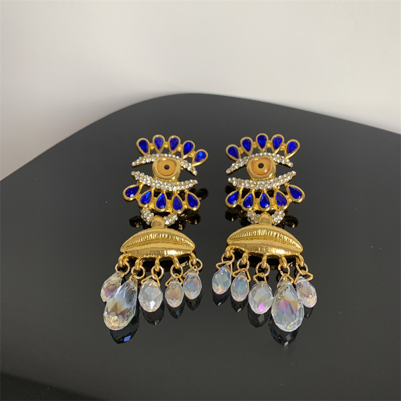Luxury Brand Designer Jewelry European Vintage Eyes Tassel High End Earrings French Fashionable Devil's Eye Earrings Women's Accessories