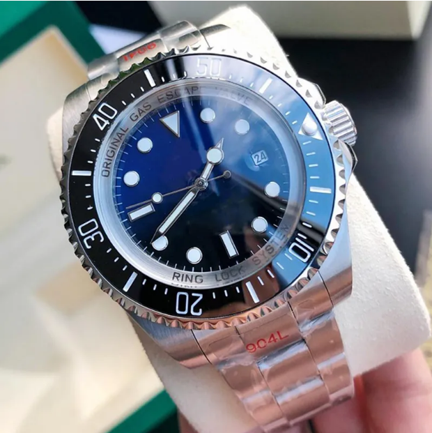 Luxury Men's Sea Gradient Dial 44mm Silver Dweller Watch Sapphire 904L Stainless Steel Automatic Mechanical Waterproof Luminous Montre De