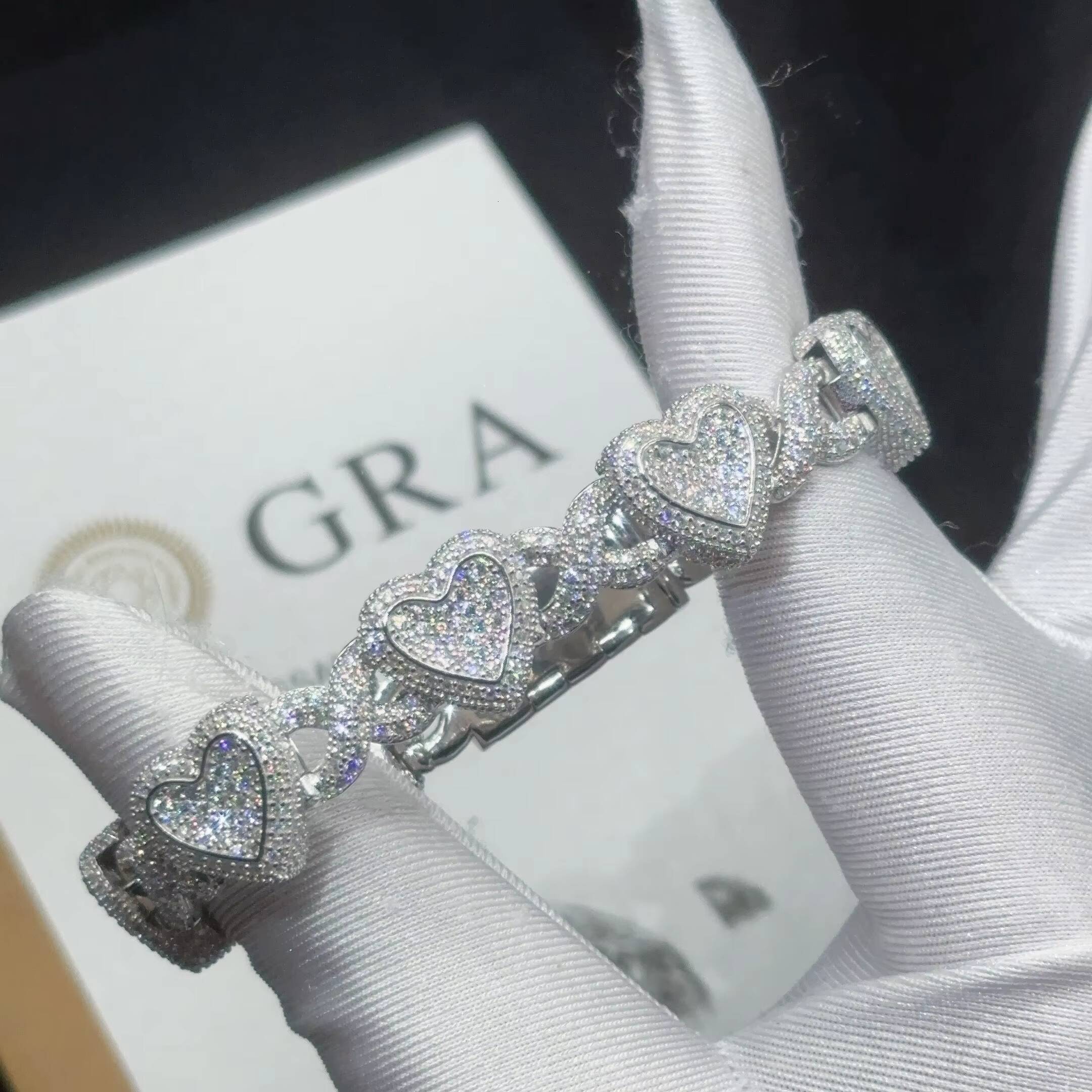 Fashion Men and Women Moissanite Cuban Link Bracelet 925 Silver Iced Out Heart Shape Hiphop Bracelet Best Gift