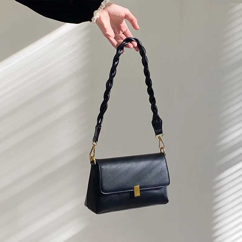 Design New Womens Bag PU Leather Vintage Underarm Bag Fashionable Small Shoulder Bag Casual Handbag Popular Mobile Wallet Z250903