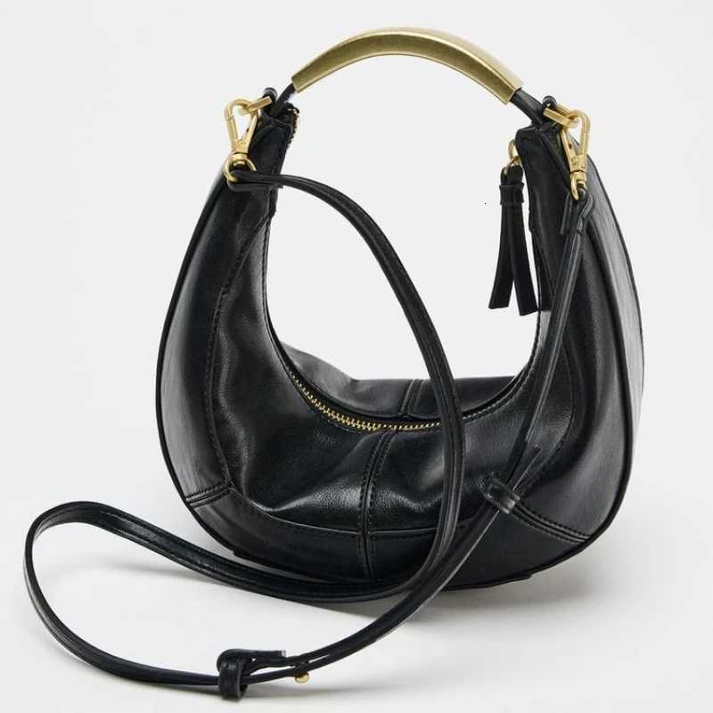 OVAL BAG WITH METAL STRAP New Fashionable Design Handbag Purse For Women Spacious Crossbody Satchel Stylish And Z250903