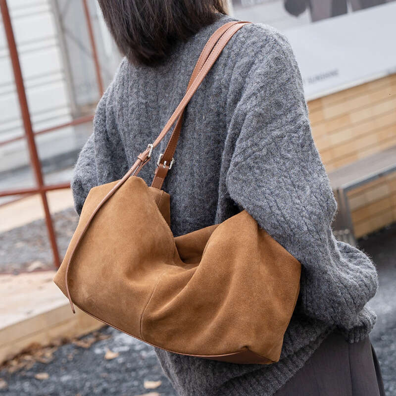 Frosted Cowhide Tote for Women, Large Capacity 2025 New Genuine Leather Women's Shoulder Bag, Commuter Relaxed Pillow Bag