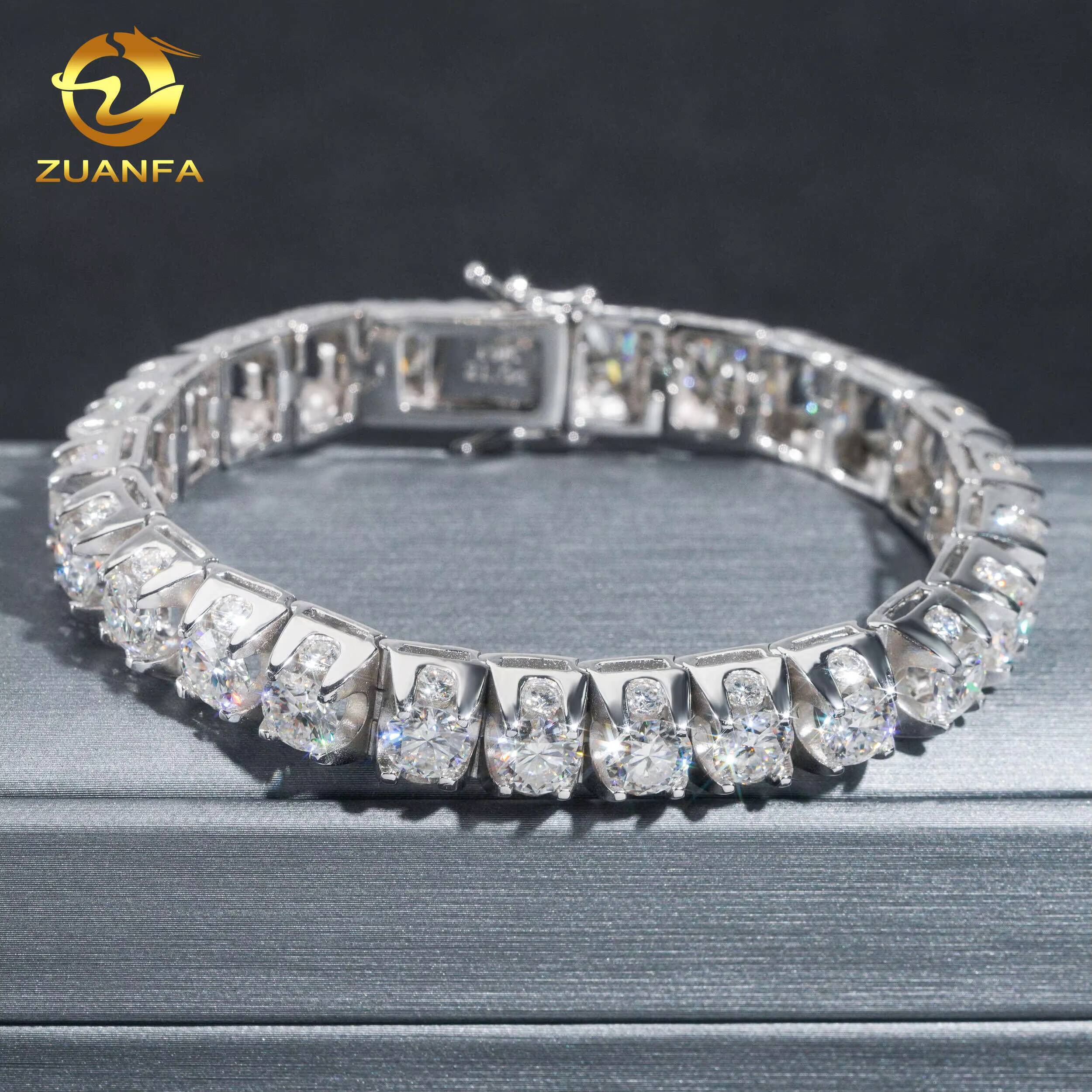 Ready to Ship Christmas Gift Men Fashion Unique Design Sterling Silver 925 65MM Side Iced Tennis Bracelet Diamond Moissanite