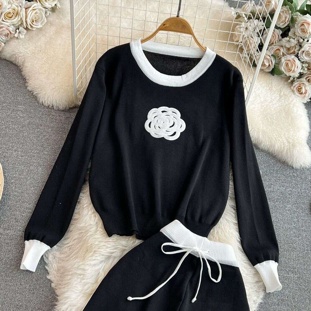 Women's Knitted Sets Tracksuit Pants Suits Autumn New Long Sleeve Flower Pullover Sweater + Wide Leg Pants Casual Two-piece Sets