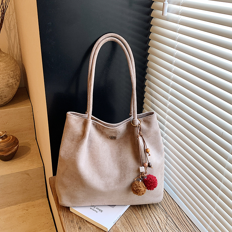 Women's bag 2025 high-end single shoulder diagonal cross bag with large capacity hand-held women's wedding bag suitable for beaches, travel,