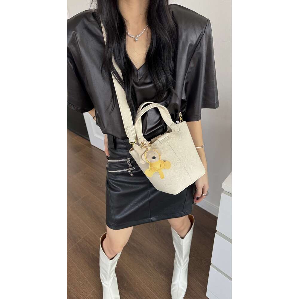 Handheld Basket 2025 Spring Summer New Single Shoulder Women's Versatile Crossbody Bucket Bag