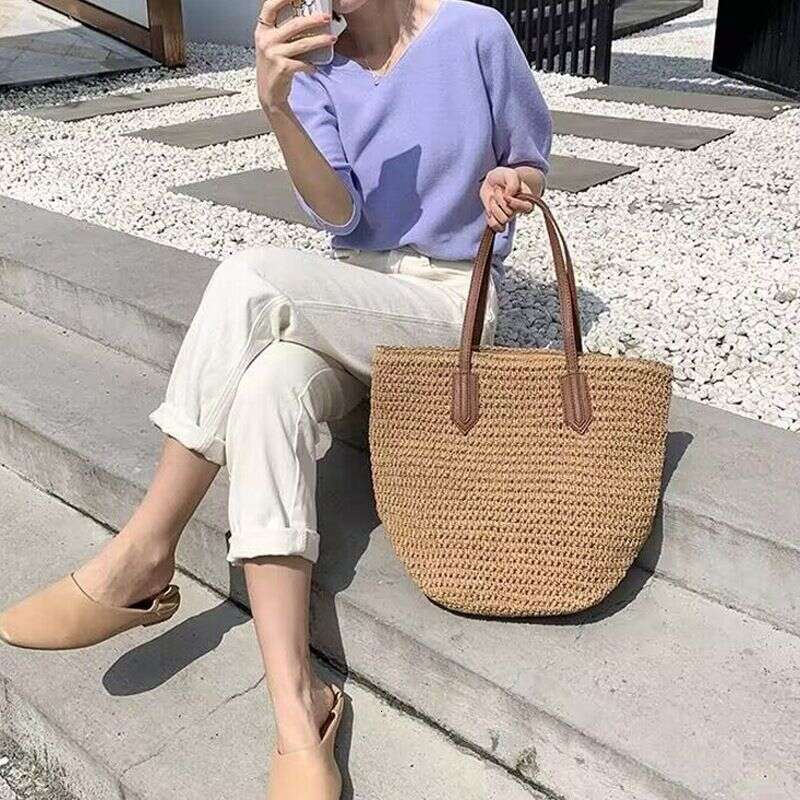 Grass French Tidal Beach 2024 New Women's Summer High-Capacity Rattan Woven Handmade Tote Bag