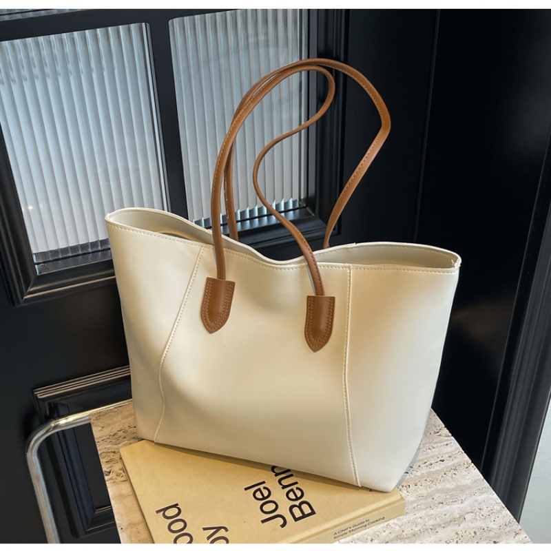 Free shipping new designer Shoulder totes Bags Niche womans ladies flap lady fashion casual square bag handbag women crossbody Underarm Butterfly scar
