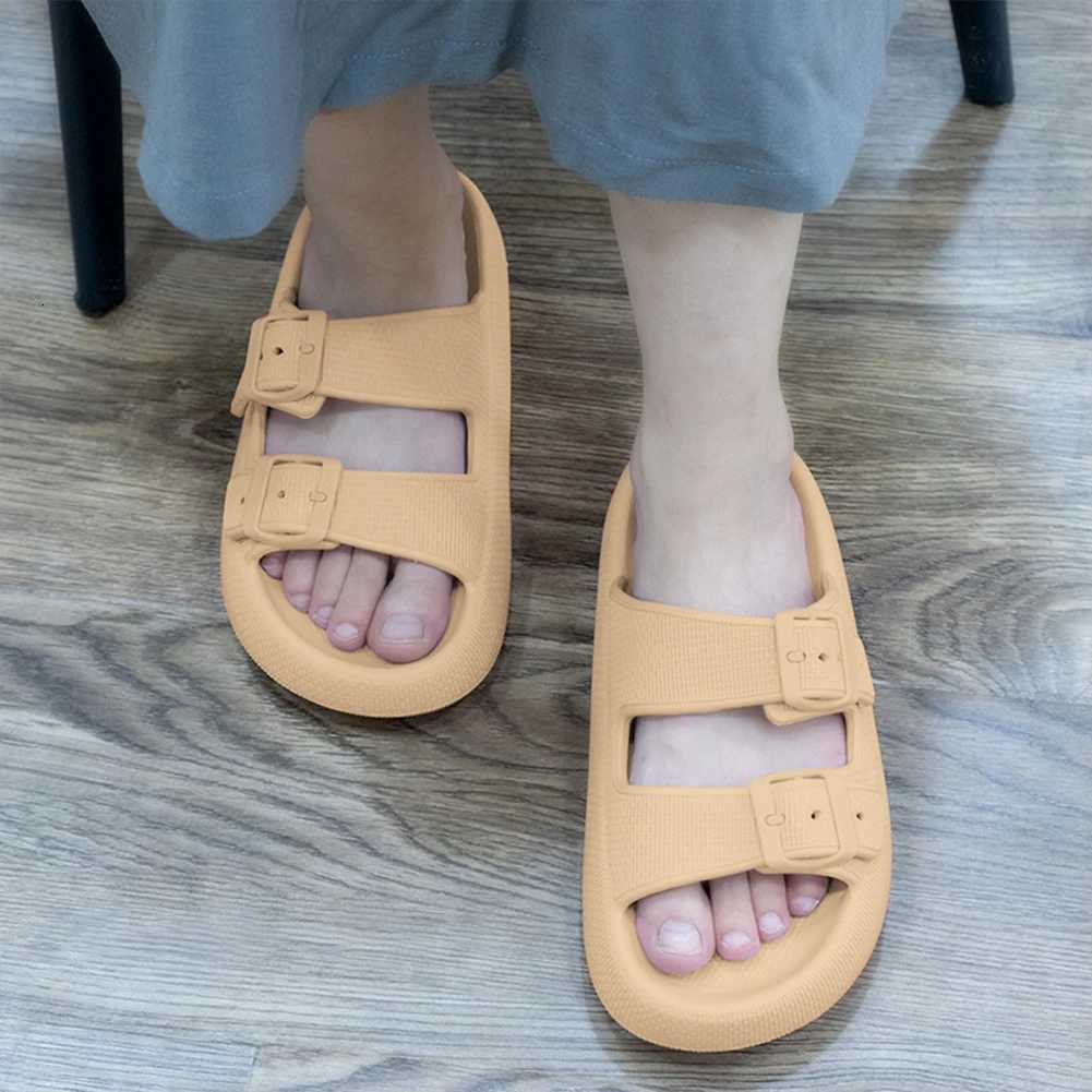 Walking Slippers Nonslip Bathing Shoes Adjustable Buckles Cloud Slides Fashion EVA Sandals for Summer Beach W250905