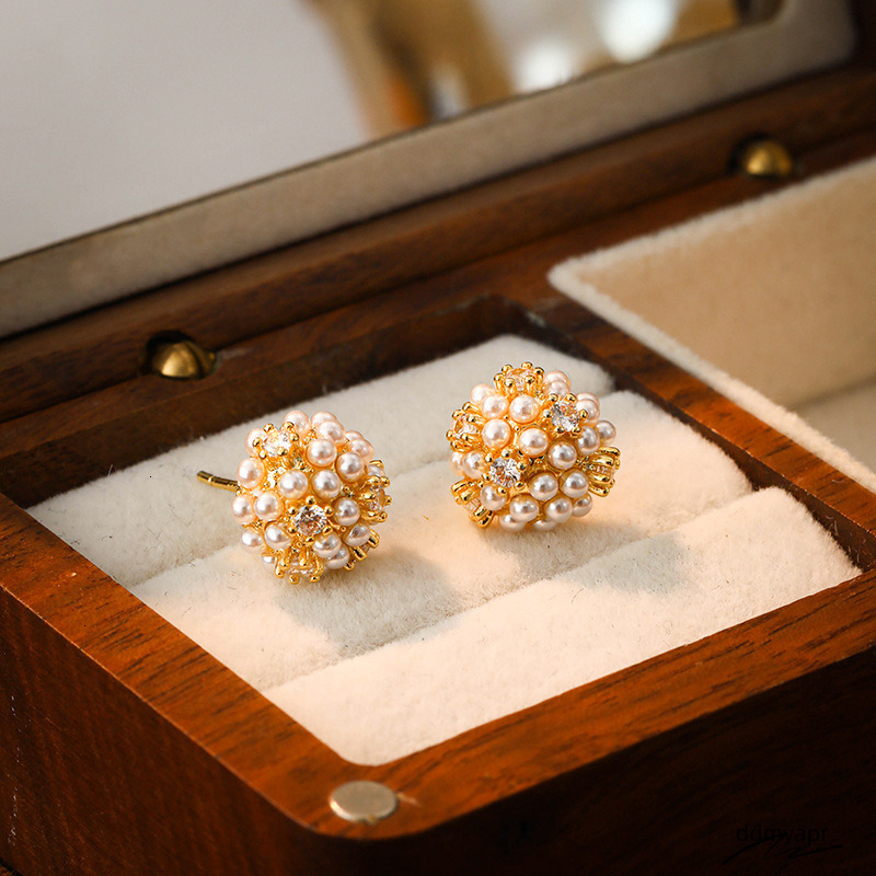 New Micro-Inlaid Pearl Ball ddmyday Stud Exquisite Super Shiny Versatile Personality Earrings Fashion High-End Light Ear Jewelry