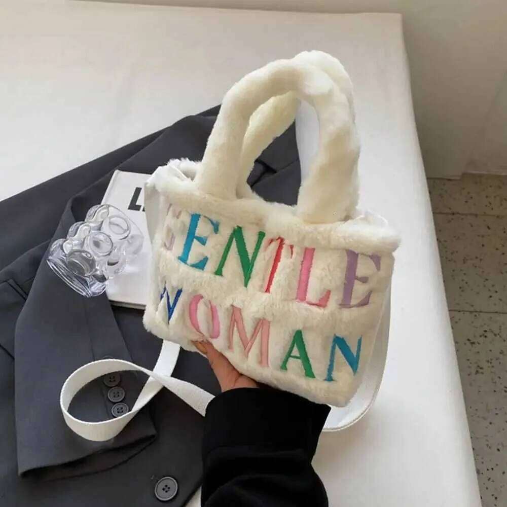 Women Crossbody Shoulder Stylish Personality Letter Painted Plush Gentlewoman Makeup Lipstick Bags Large Capacityc241216