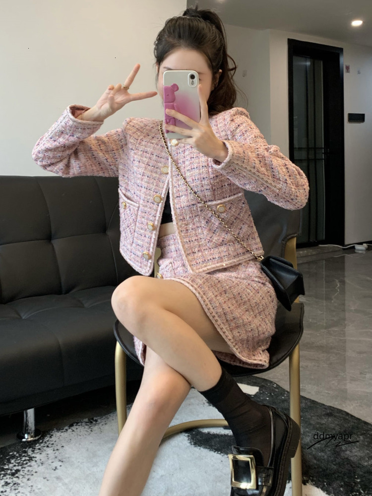 Tweed Two ddmyday Piece Womens Outfit: Vintage Crop Top & Mini Skirt Set - Pink Wool Blend 230503